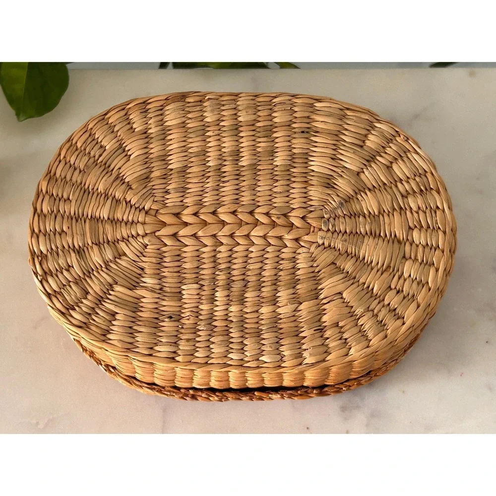 Vintage Oval Woven Wicker Basket with Lid Boho Trinket Box Natural Storage